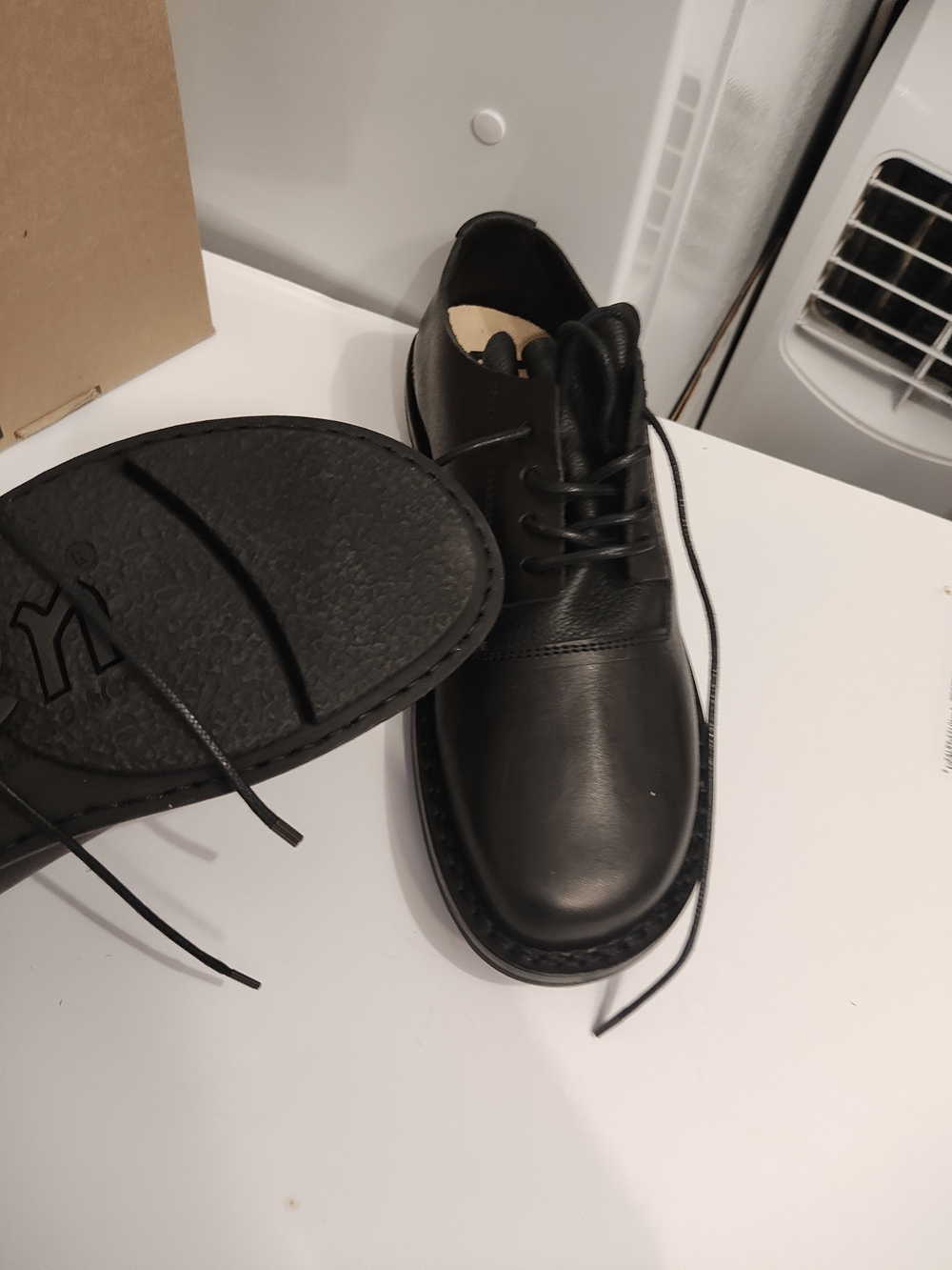 Women's Trippen Black Chukka Boots - Classic Lace-Up Comfort 39 - Picture 4 of 15